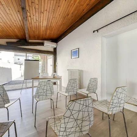 Hôtel Vila Hotel 2*