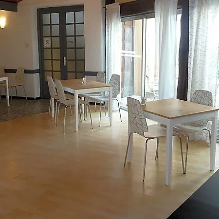 Hotel Vila 2*